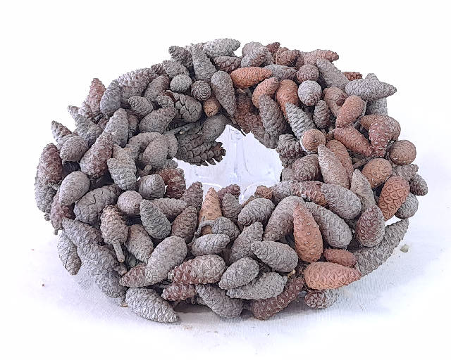 Naturkranz "Pinienzapfen"